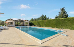 Cozy Home In Comiso